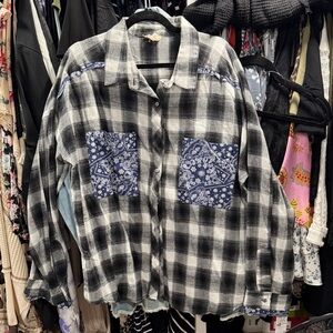 POL Black and Blue Plaid Button Down Shirt